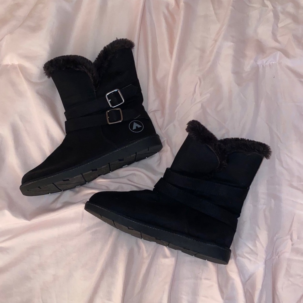 Black Boots